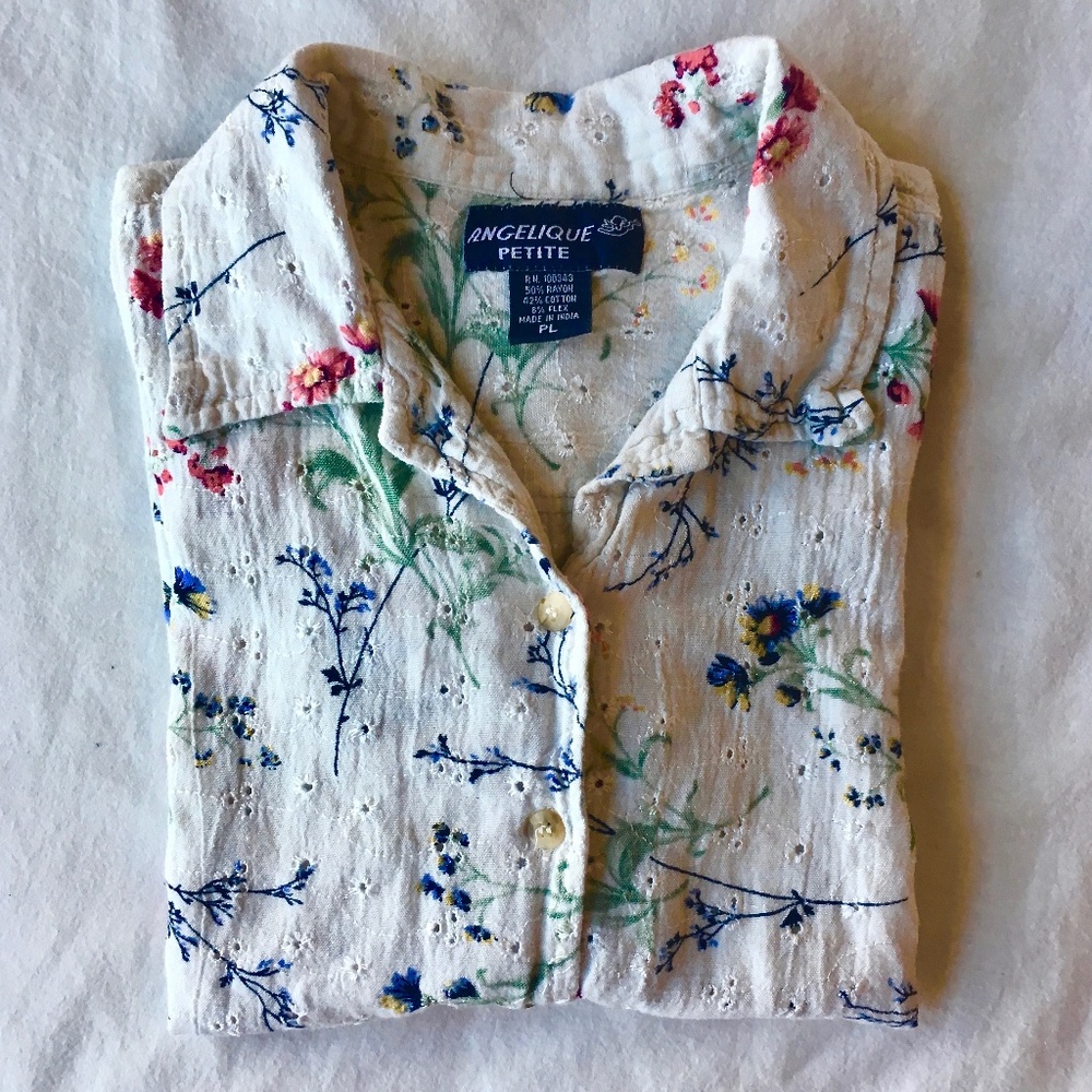 Vintage Embroidered Blouse - Picture 4 of 5